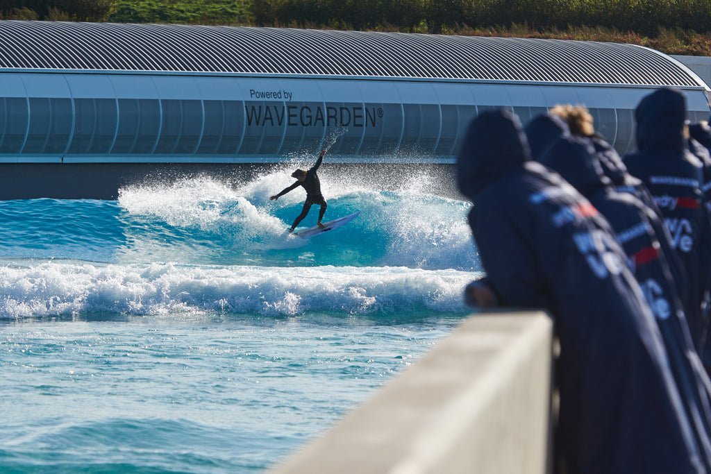 Surfing to Help with Mental Wellbeing - The Wave publishes ‘Blue Health’ Report