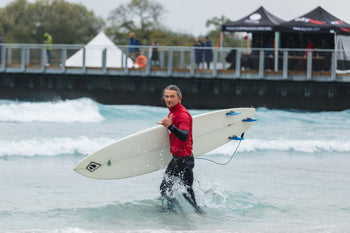 dryrobe® announced as headline sponsor of 2021 English Adaptive Surfing Open