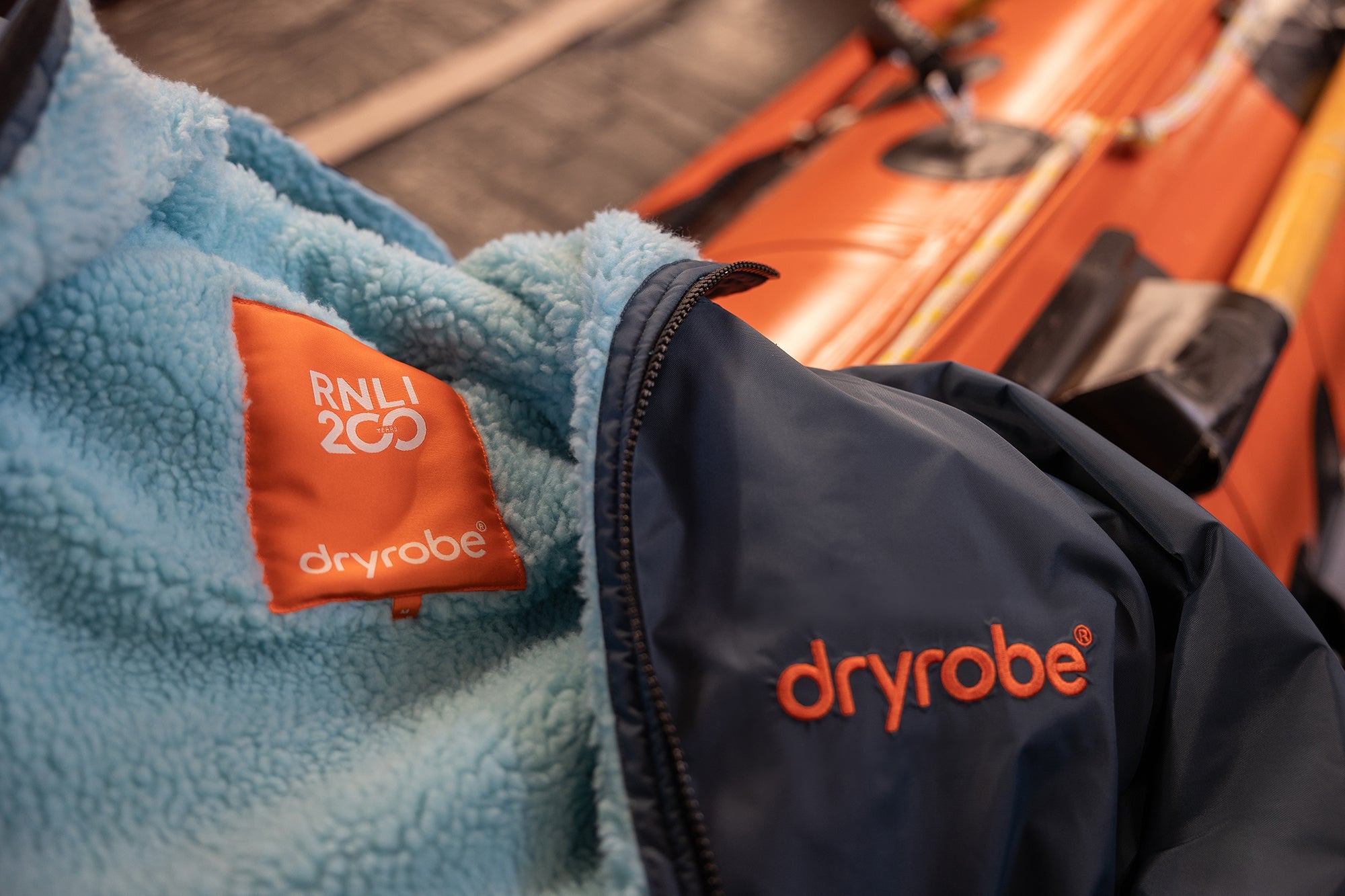 Limited Editions & Collaborations - dryrobe® Advance