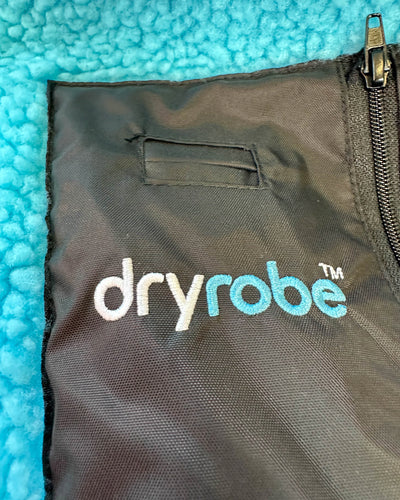 Resale - Black Blue Advance Changing Robe M