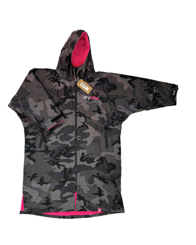 Resale - Black Camo Pink Advance Long Sleeve S