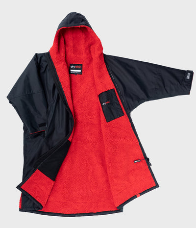 Resale - Black Red Advance Medium