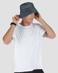 Man wearing dryrobe Fleece Lined Bucket Hat in Dark Grey