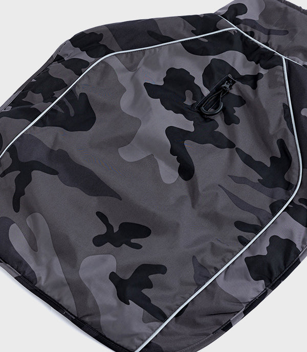 black-camo-dog-coat-dryrobe-dryrobe