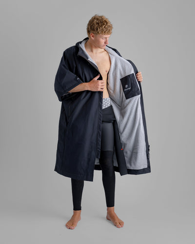 *MALE* in studio wearing Tech-Lite Dryrobe®