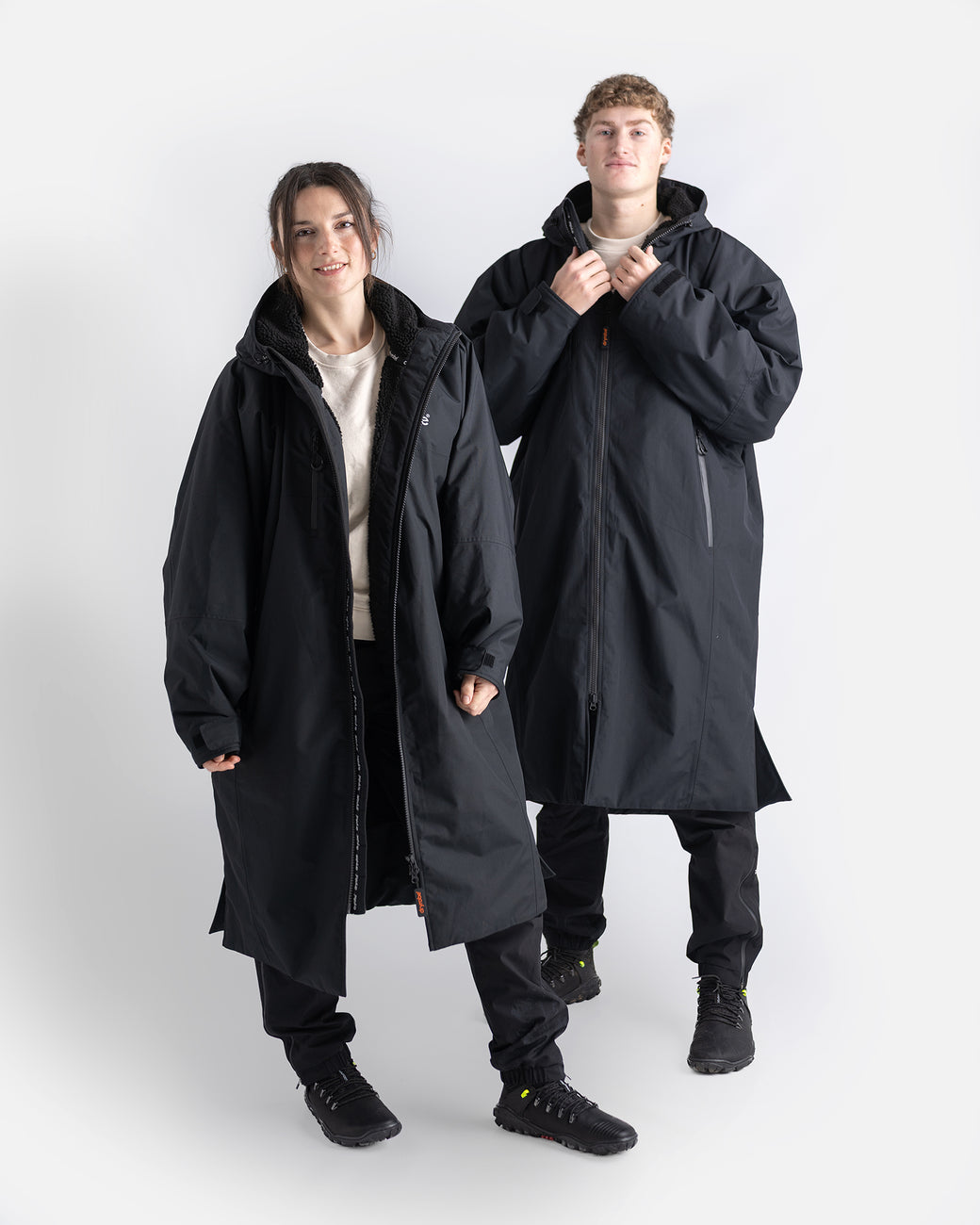 Dryrobe® Nexus | Premium Urban Changing Robe & Weatherproof Parka