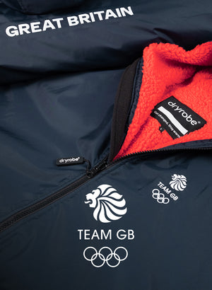Close up detail shot of Team GB Dryrobe®