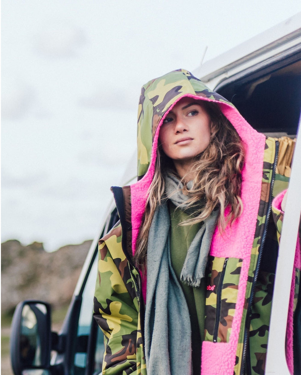 Pre-Loved Dryrobe® Resale Collection | New or Near-New Changing Robes
