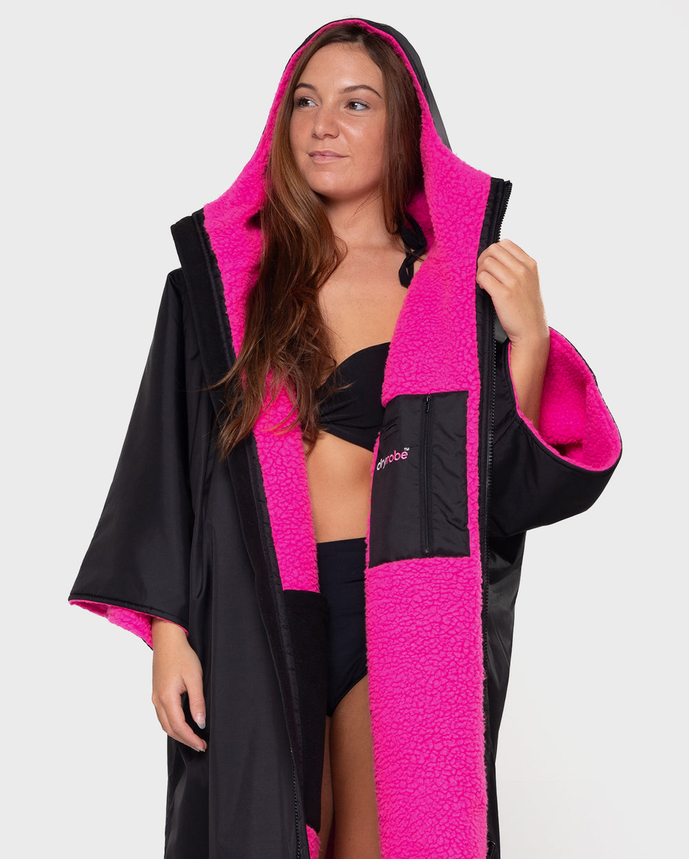 dryrobe® Advance Short Sleeve Changing Robe Black/Pink