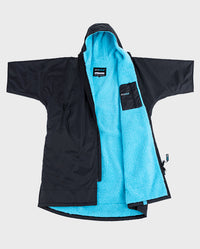 Black Blue dryrobe® Advance Short Sleeve laid out, showing the inner lining