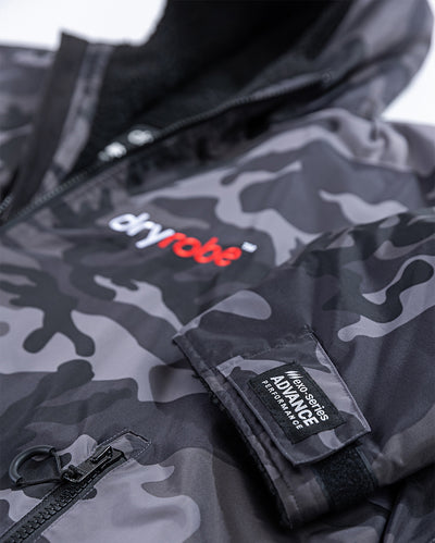 Close up of end of sleeve on Black Camo dryrobe® Advance Long Sleeve