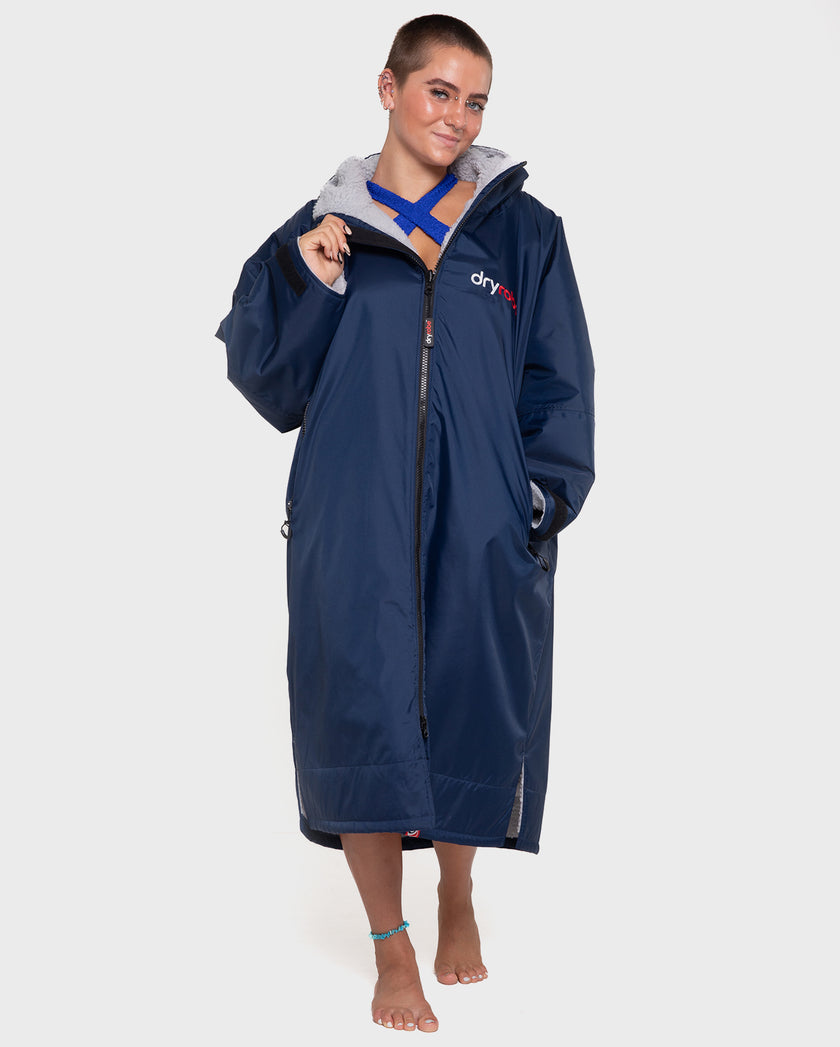 dryrobe® Advance Long Sleeve Changing Robe Navy/Grey