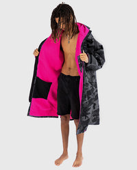 *MALE* wearing unzipped Black Camo Pink dryrobe® Advance Long Sleeve