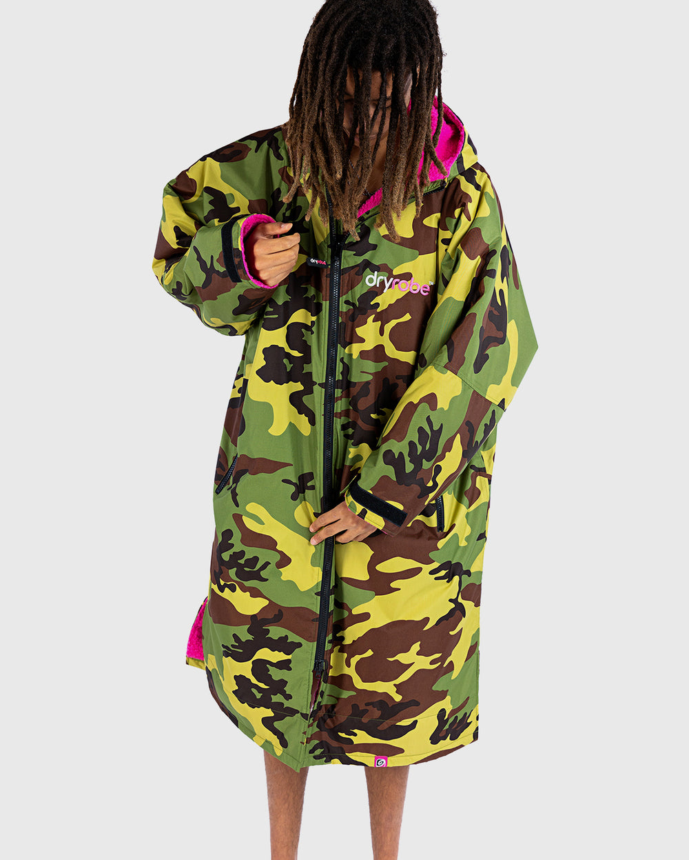 dryrobe® Advance Long Sleeve Changing Robe Camo/Pink