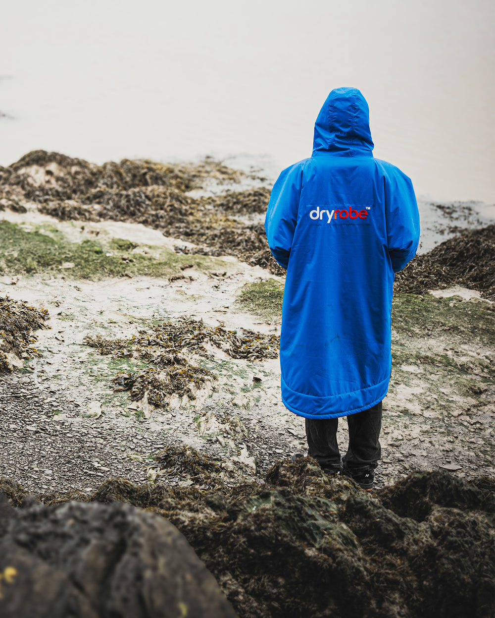 Cobalt Blue Black Long Sleeve Advance Changing Robe | Dryrobe®