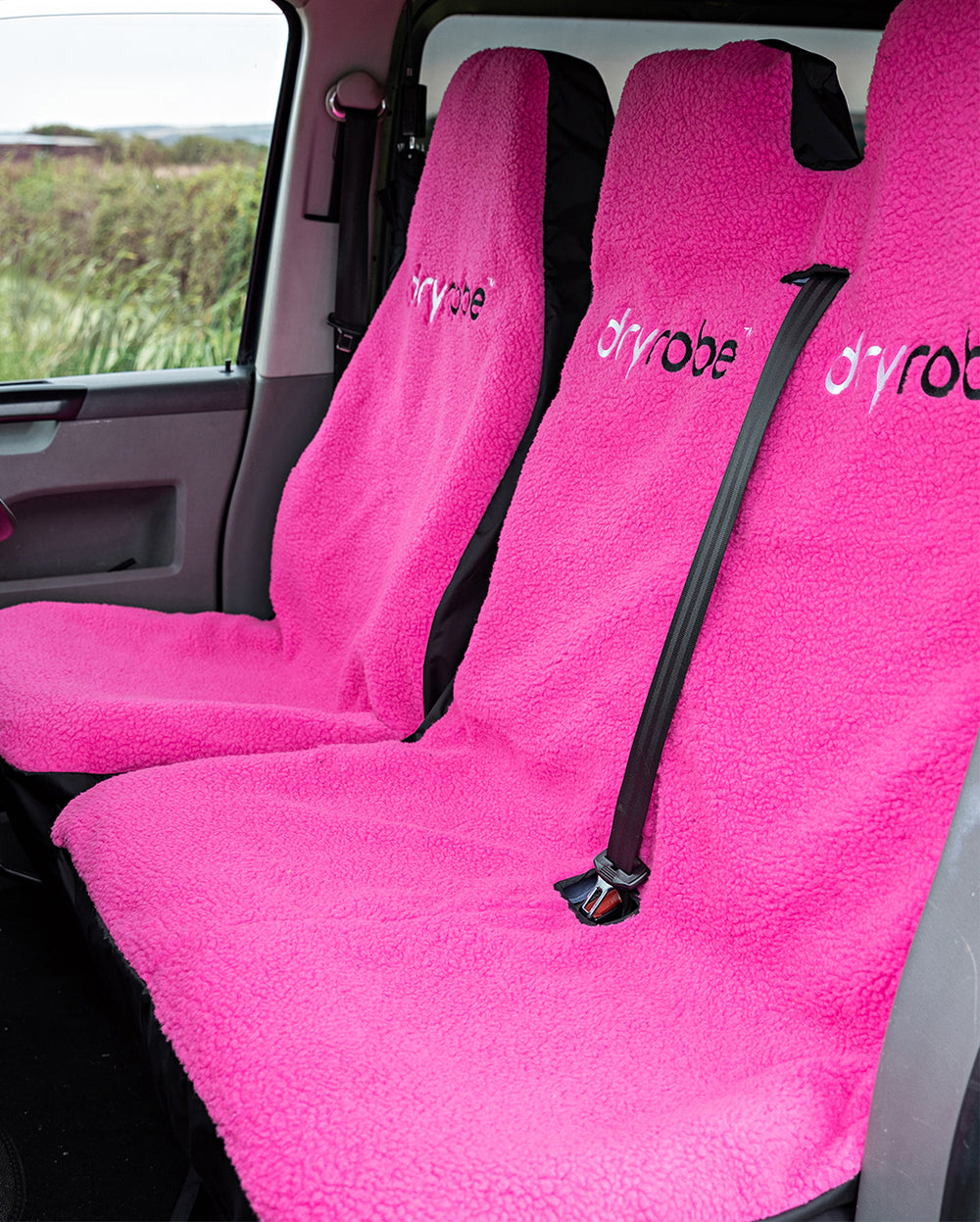 Waterrepellent Adjustable Car Seat Covers from dryrobe®