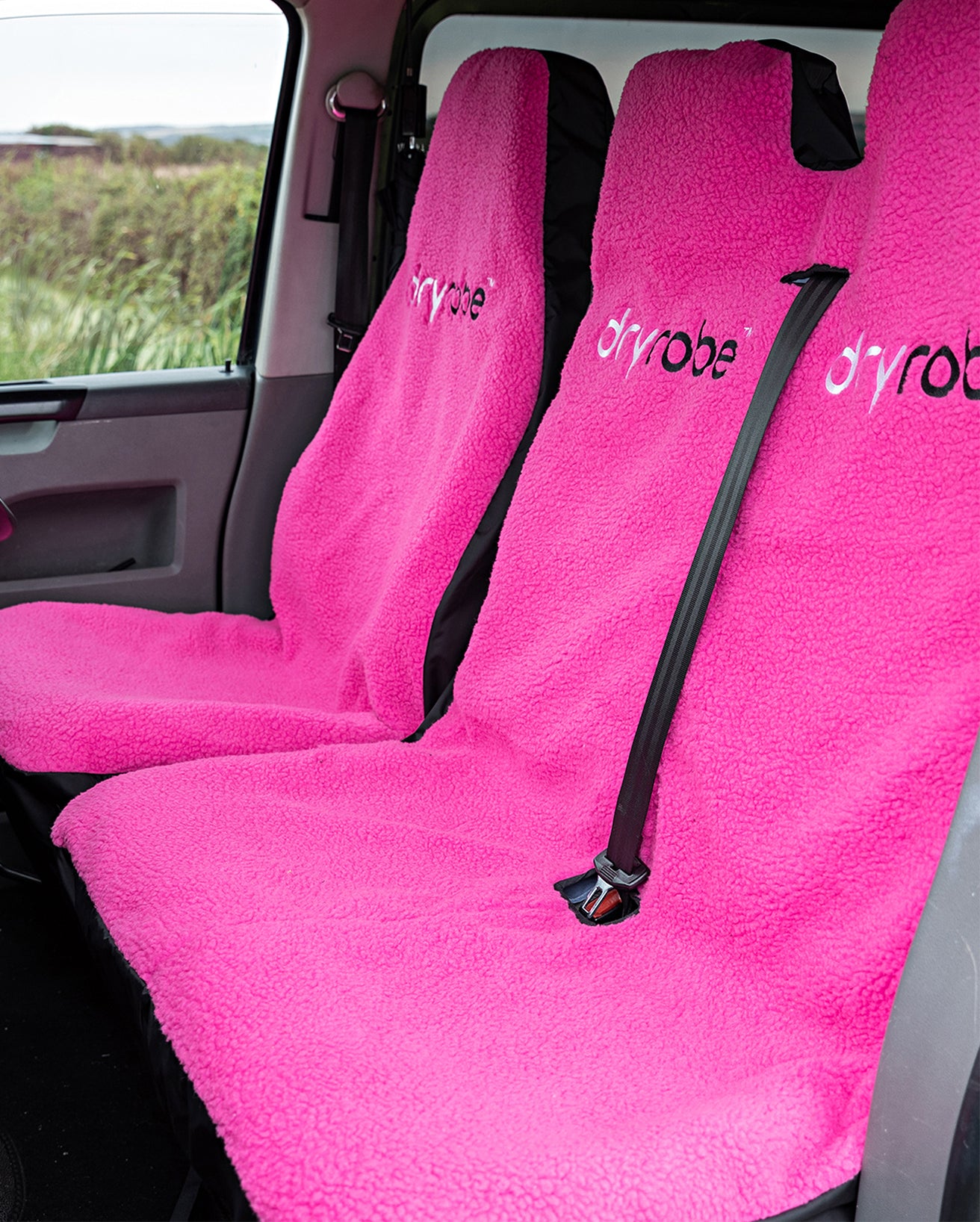 Waterrepellent Adjustable Car Seat Covers from dryrobe®
