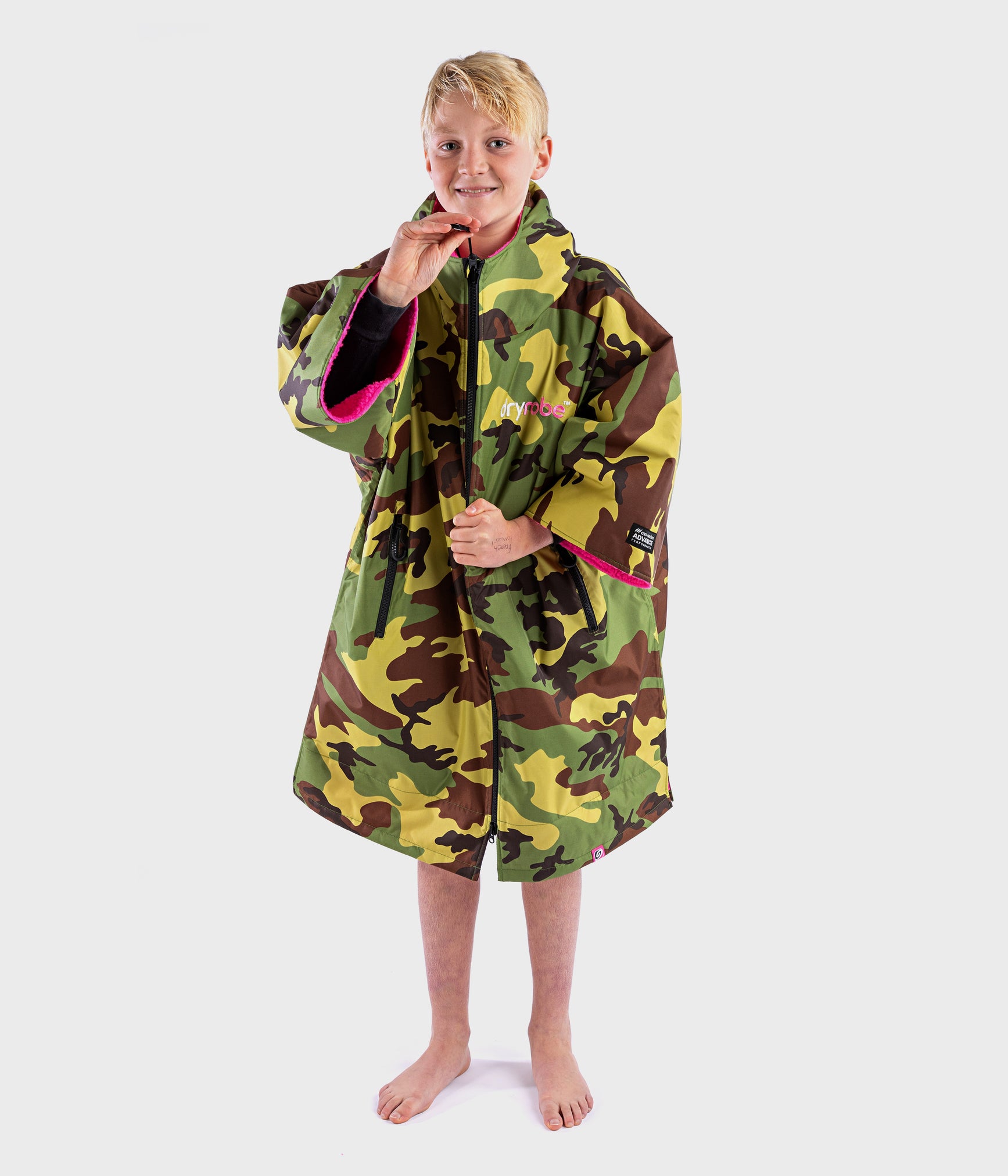 Kids dryrobe Advance Short Sleeve Camo Waterproof Outer with Pink Fleece Lining Changing Robe